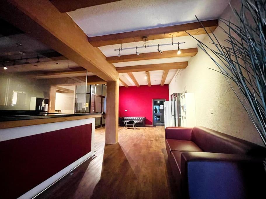 Fewo 20 - Appartement Im Rottalblick - Youngmodern Wohnen Mit Bademantelgang Zur Therme, Tv, Balkon Und Persoenlichem Gaesteempfang Von Astarte Estate Bad Griesbach im Rottal Exterior foto
