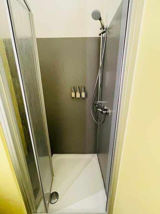 Fewo 20 - Appartement Im Rottalblick - Youngmodern Wohnen Mit Bademantelgang Zur Therme, Tv, Balkon Und Persoenlichem Gaesteempfang Von Astarte Estate Bad Griesbach im Rottal Exterior foto
